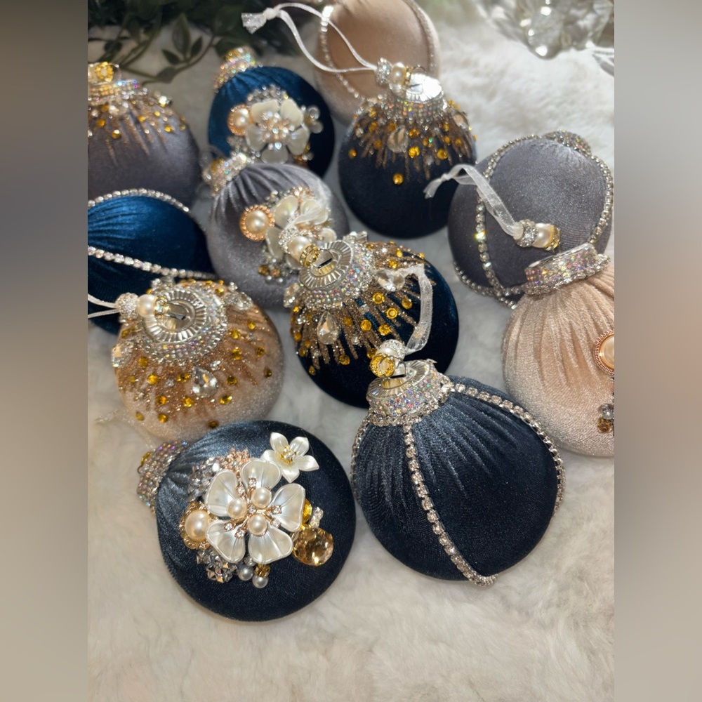 GORGEOUS Rhinestone Blue Gold Velvet Christmas Ornaments decorations - New